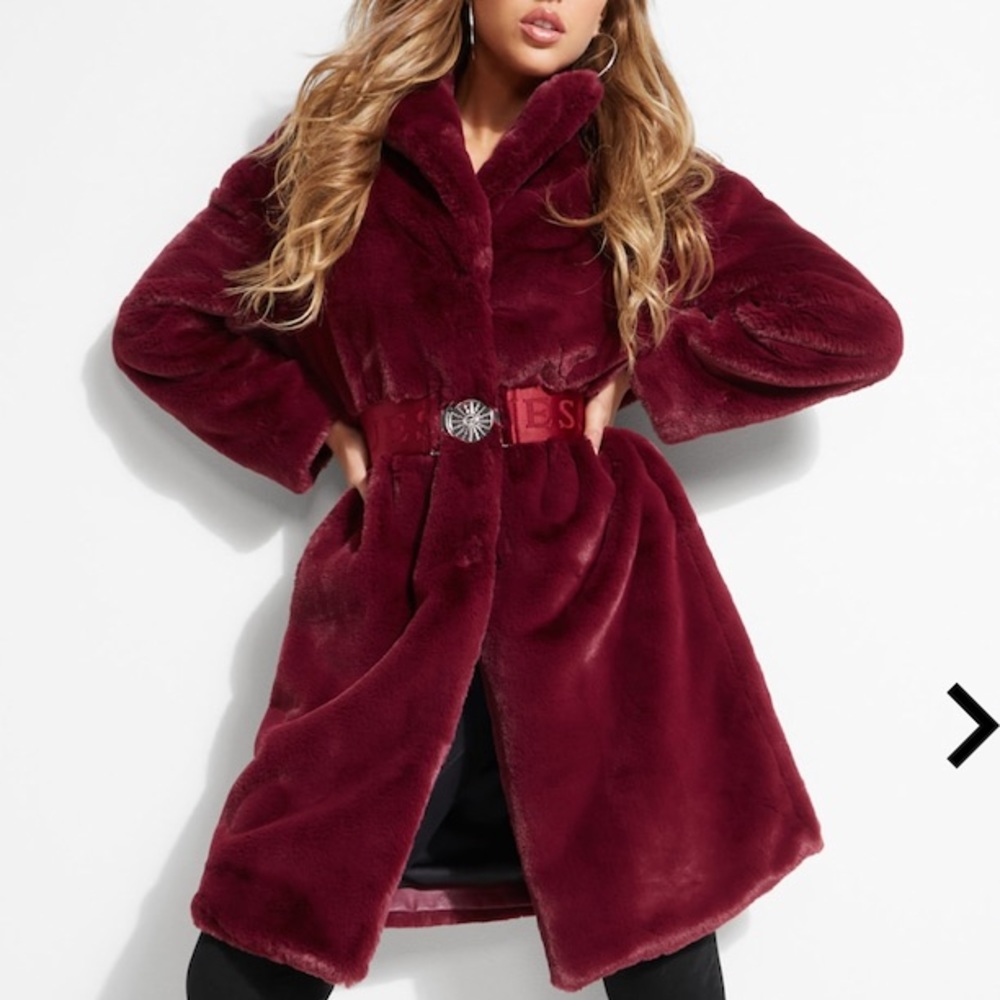 New✨SHELLY BELTED FAUX-FUR COAT•Never Worn - Picture 2 of 5